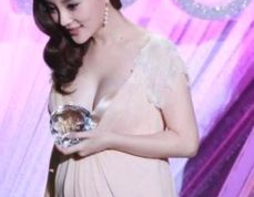 李小璐承认二胎双胞胎,幸福升级再添新成员